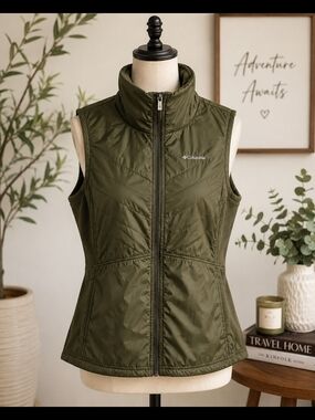 Columbia Olive Green Quilted Fleece Side Vest XL